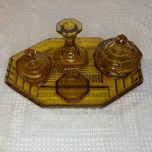 Tynesyde Trinket Vanity Set 26216